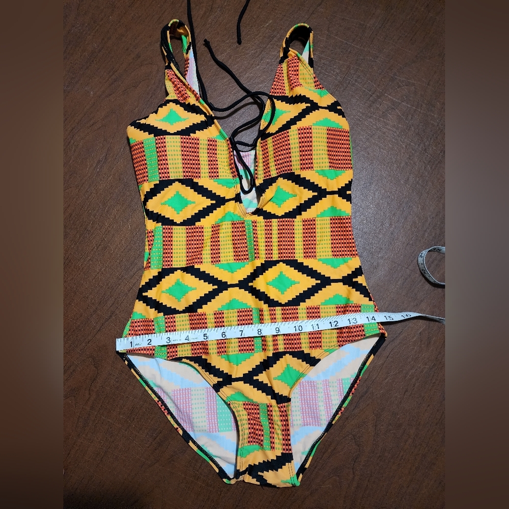 NWOT ... Colorful Geometric One-Piece Swimsuit - Picture 2 of 8